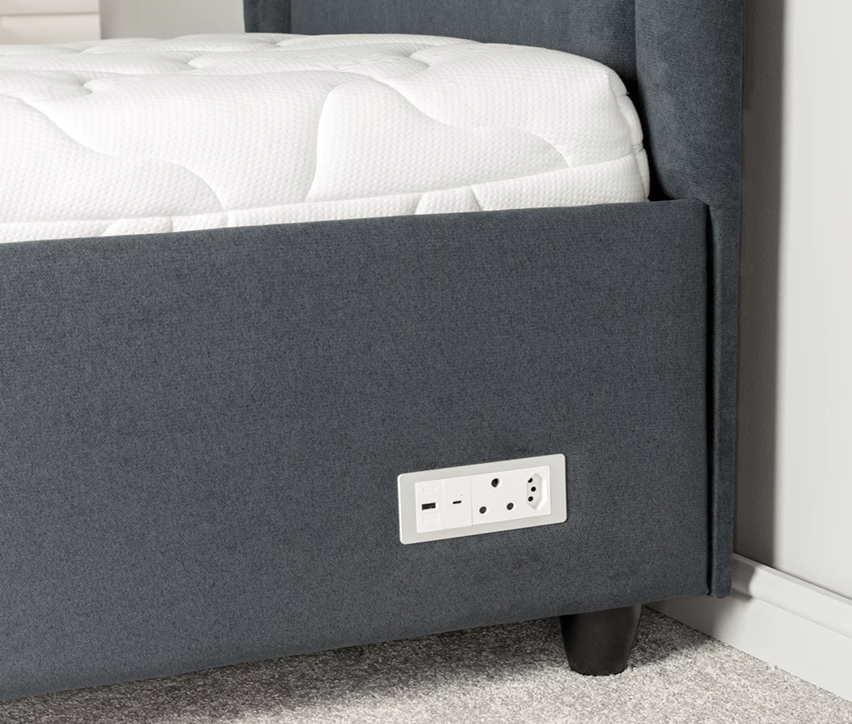 Smart USB & Plug Points